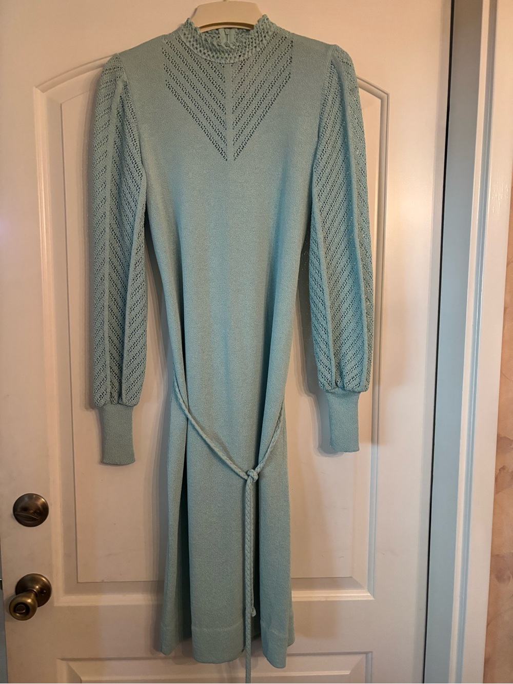 Castleberry Vintage  Knit Dress w/ Long Sleeves NEW W/O Tags Size 6